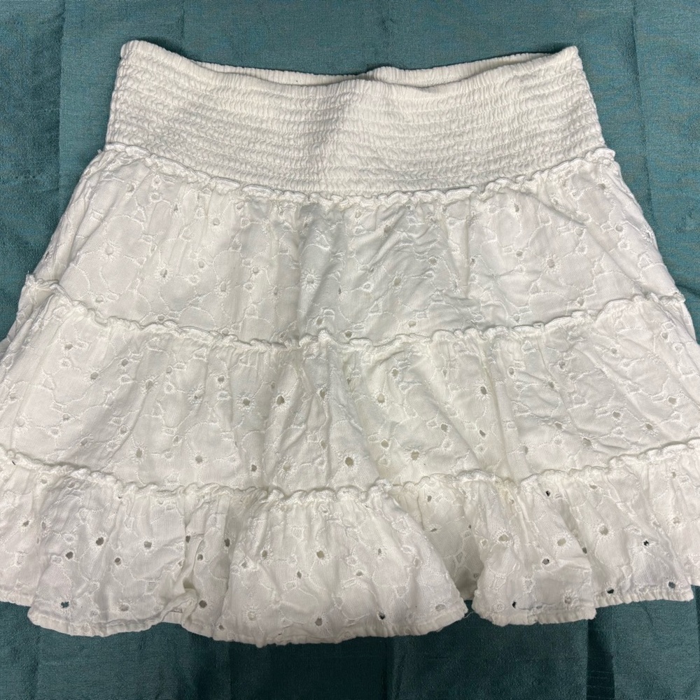 American Eagle Outfitters White Eyelet Mini Skirt